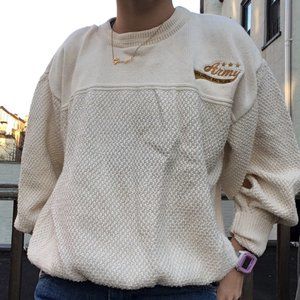 White vintage army sweater cute and comfy